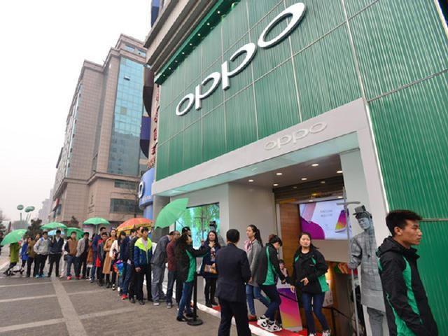 彭博社：蘋(píng)果在中國(guó)為什么輸給了OPPO和vivo