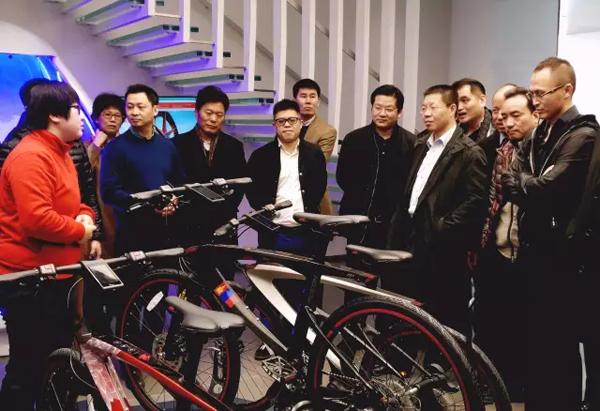 賈躍亭還有多少好同學(xué)？樂視再迎50名長江商學(xué)院校友考察團(tuán)