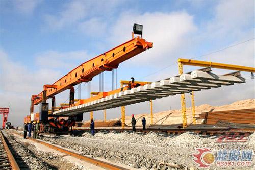 標(biāo)軌鋪軌機