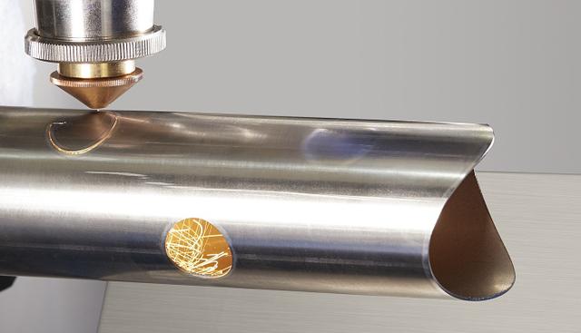 激光切割機價格2018年怎么變？且看國產(chǎn)激光器