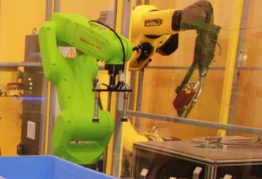 智能工廠升級(jí)后，如何延長(zhǎng)工業(yè)機(jī)器人壽命？